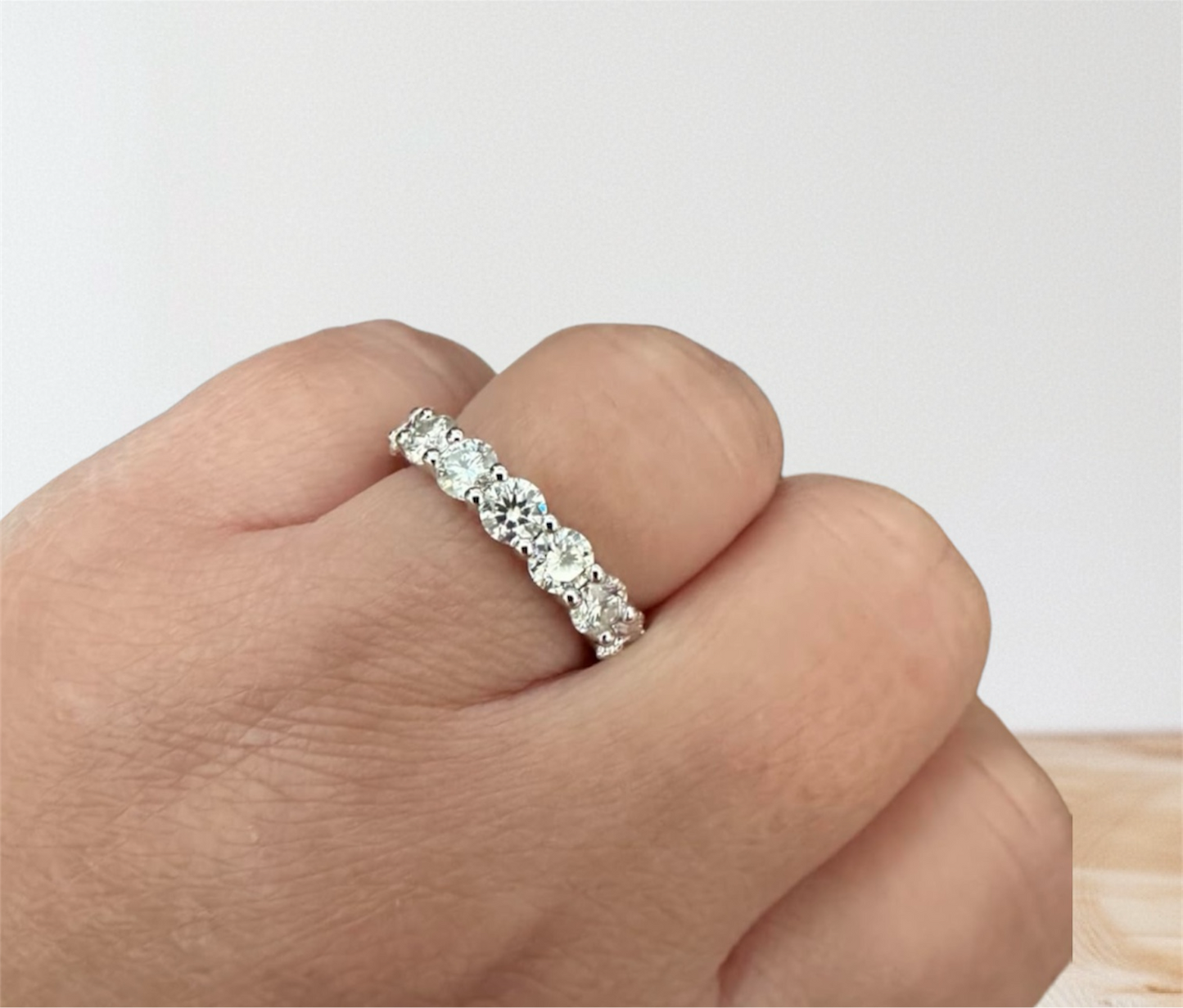 Moissanite band